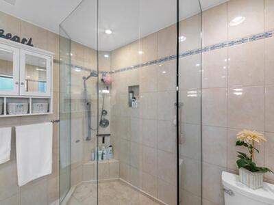 220 SE 2nd Avenue, Pompano Beach, FL 33060