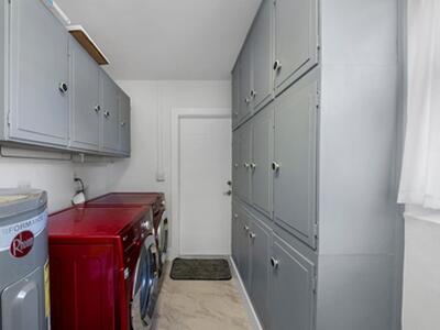 220 SE 2nd Avenue, Pompano Beach, FL 33060