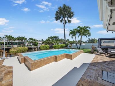 220 SE 2nd Avenue, Pompano Beach, FL 33060