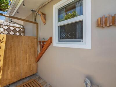 220 SE 2nd Avenue, Pompano Beach, FL 33060