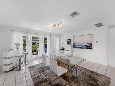 220 SE 2nd Avenue, Pompano Beach, FL 33060
