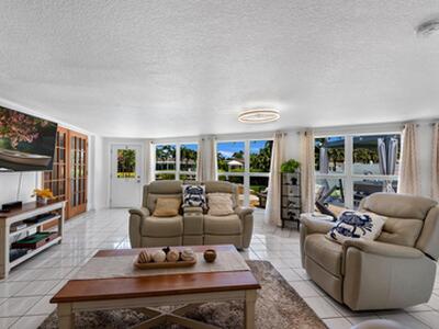 220 SE 2nd Avenue, Pompano Beach, FL 33060