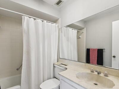 11063 Oakdale Road, Boynton Beach, FL 33437