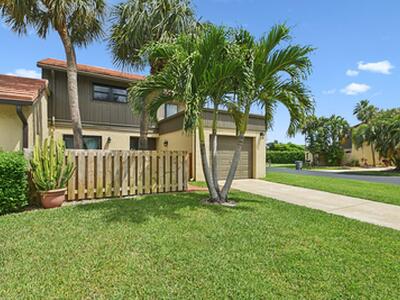 11063 Oakdale Road, Boynton Beach, FL 33437