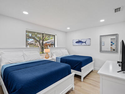 615 Club Drive, Palm Beach Gardens, FL 33418