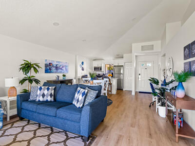 615 Club Drive, Palm Beach Gardens, FL 33418