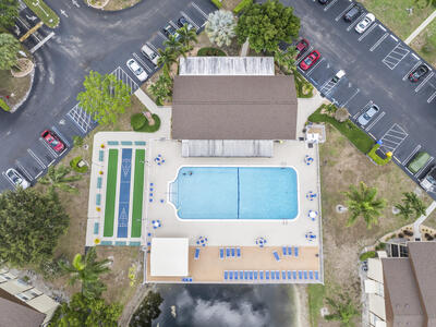 142 Lake Pine Circle, Greenacres, FL 33463