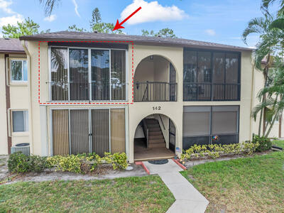 142 Lake Pine Circle, Greenacres, FL 33463