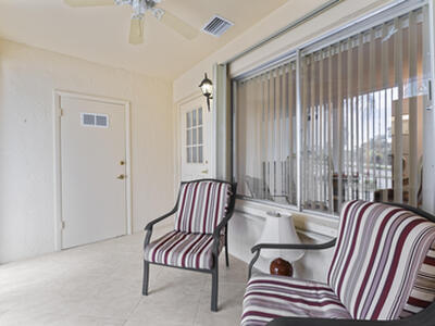 142 Lake Pine Circle, Greenacres, FL 33463