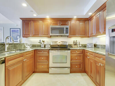 3000 N Ocean Drive N, Singer Island, FL 33404