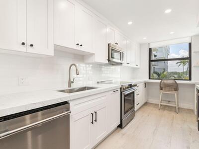 2860 S Ocean Boulevard, Palm Beach, FL 33480