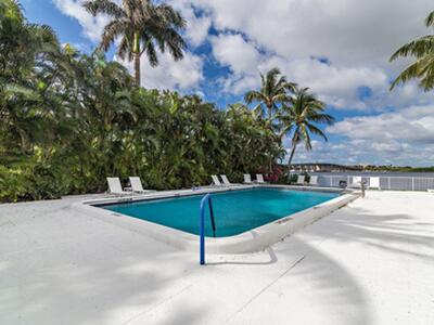 2860 S Ocean Boulevard, Palm Beach, FL 33480