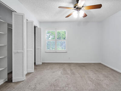 1011 W Siena Oaks Circle, Palm Beach Gardens, FL 33410