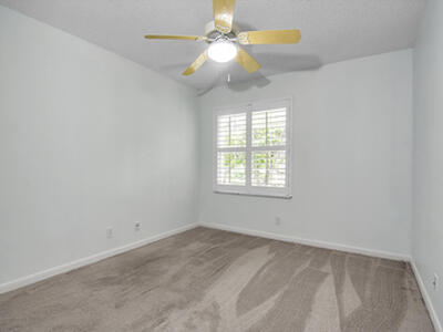 1011 W Siena Oaks Circle, Palm Beach Gardens, FL 33410