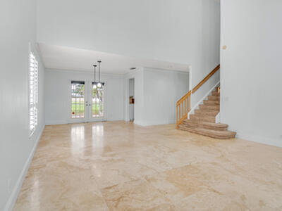 1011 W Siena Oaks Circle, Palm Beach Gardens, FL 33410