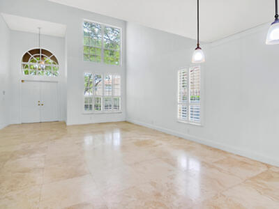 1011 W Siena Oaks Circle, Palm Beach Gardens, FL 33410