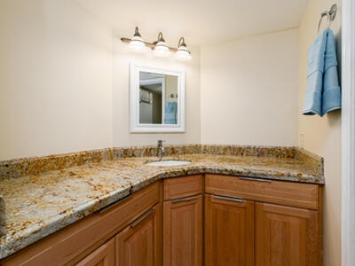 950 S Kanner Highway, Stuart, FL 34994