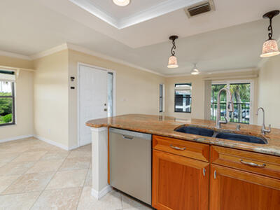 950 S Kanner Highway, Stuart, FL 34994