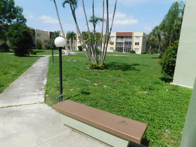 1638 Embassy Drive, West Palm Beach, FL 33401