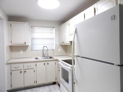 1638 Embassy Drive, West Palm Beach, FL 33401