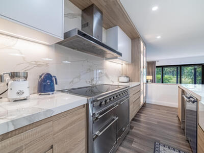 2451 Presidential Way, West Palm Beach, FL 33401