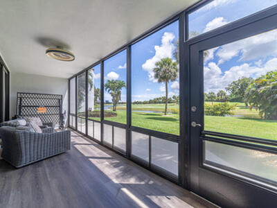 2451 Presidential Way, West Palm Beach, FL 33401