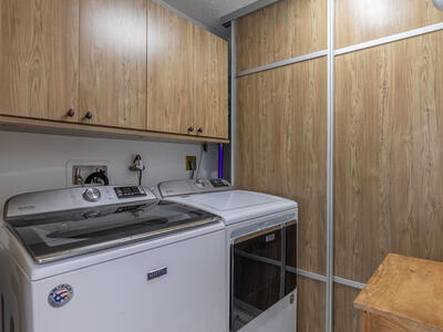 2451 Presidential Way, West Palm Beach, FL 33401