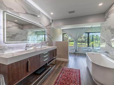 2451 Presidential Way, West Palm Beach, FL 33401