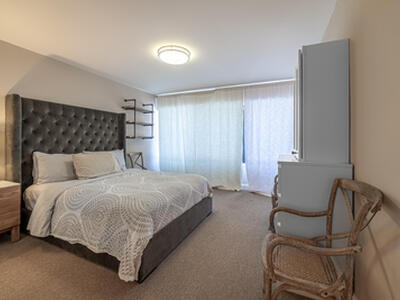 2451 Presidential Way, West Palm Beach, FL 33401