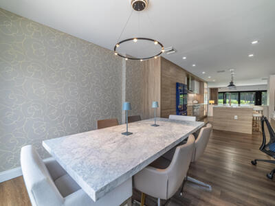 2451 Presidential Way, West Palm Beach, FL 33401