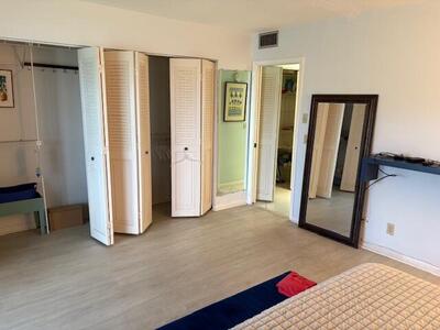 2070 Cornwall D, Boca Raton, FL 33434