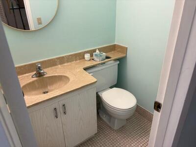 2070 Cornwall D, Boca Raton, FL 33434