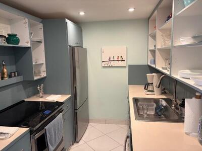 2070 Cornwall D, Boca Raton, FL 33434