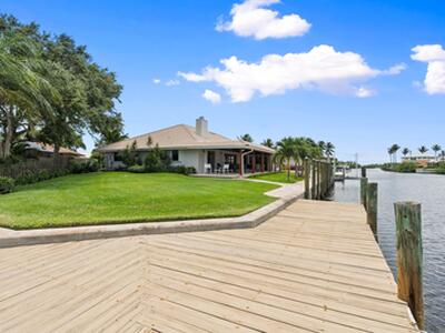 130 Queen Catherina Court, Fort Pierce, FL 34949