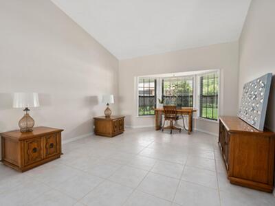 130 Queen Catherina Court, Fort Pierce, FL 34949