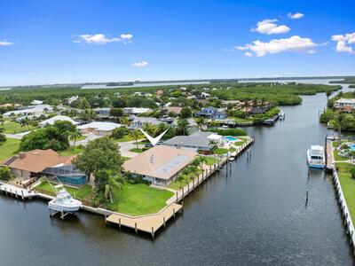 130 Queen Catherina Court, Fort Pierce, FL 34949