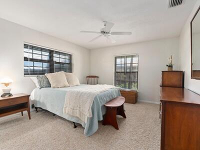 130 Queen Catherina Court, Fort Pierce, FL 34949