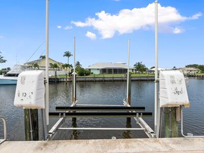 130 Queen Catherina Court, Fort Pierce, FL 34949