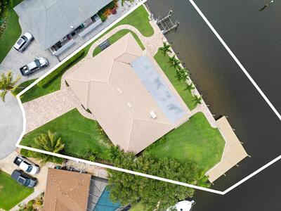 130 Queen Catherina Court, Fort Pierce, FL 34949