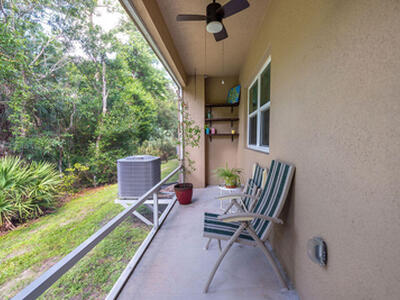 941 NE Trailside Run, Port Saint Lucie, FL 34983