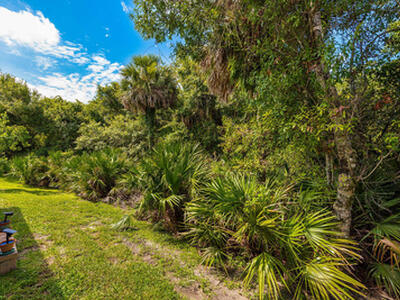 941 NE Trailside Run, Port Saint Lucie, FL 34983