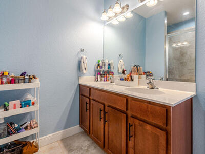 941 NE Trailside Run, Port Saint Lucie, FL 34983