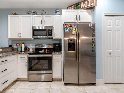 941 NE Trailside Run, Port Saint Lucie, FL 34983
