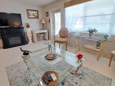 53 Northampton C, West Palm Beach, FL 33417