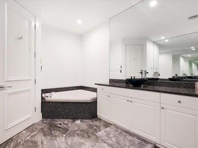 2514 Players Court, Wellington, FL 33414