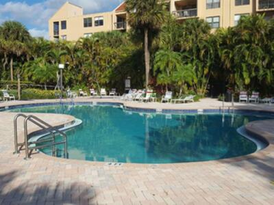 750 Egret Circle, Delray Beach, FL 33444