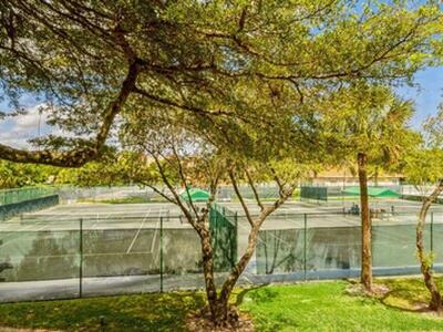 750 Egret Circle, Delray Beach, FL 33444