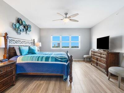 2640 Lake Shore Drive, Riviera Beach, FL 33404