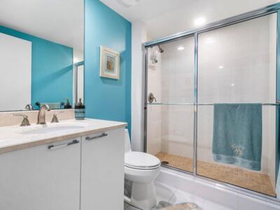 2640 Lake Shore Drive, Riviera Beach, FL 33404