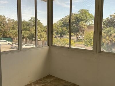 500 Bonnie Boulevard, Palm Springs, FL 33461